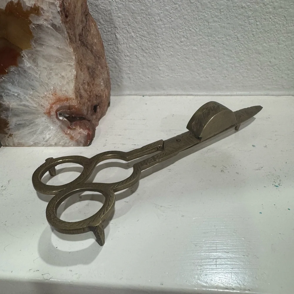 Vintage‎ Antique brass Decorative wick Scissors candle snuffer